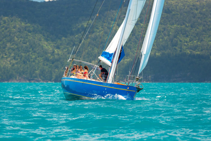 a small boat in a body of water